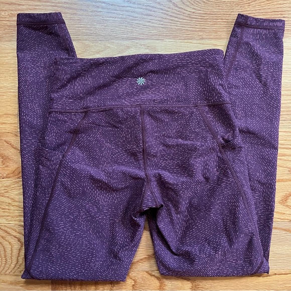 Athleta Salutation Stash Pocket Rainwater Tight in Antique Burgundy size XS - Picture 7 of 10